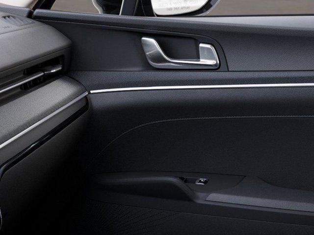 Photo of 2025 Interstellar Gray Kia K5