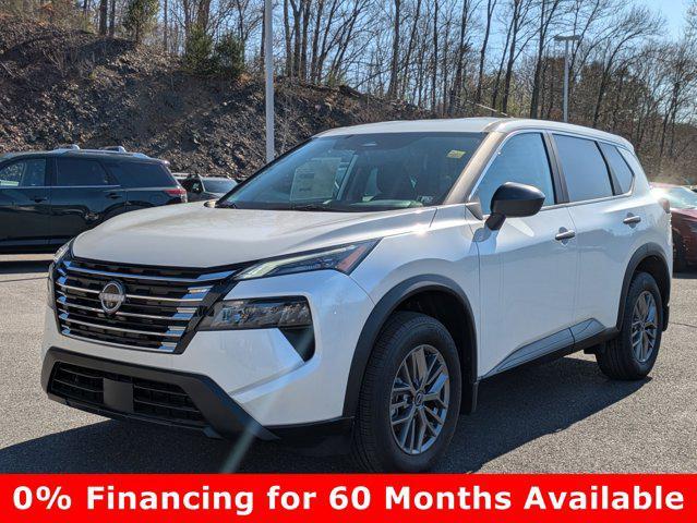 Photo of 2025 Everest White Pearl Nissan Rogue