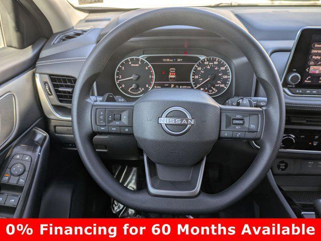 Photo of 2025 Everest White Pearl Nissan Rogue