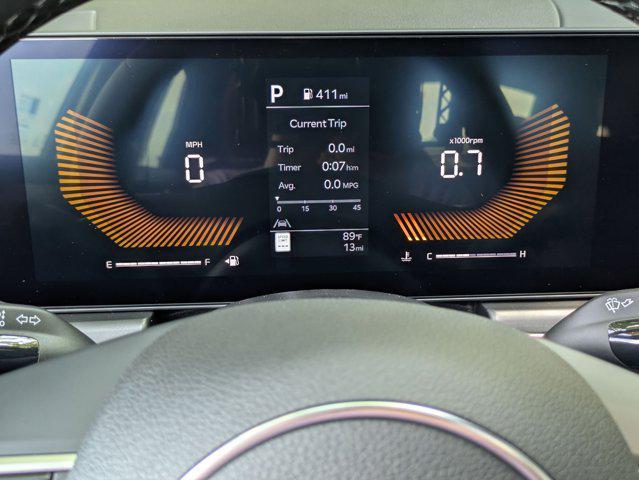 Photo of 2025 Snow White Pearl Kia K5