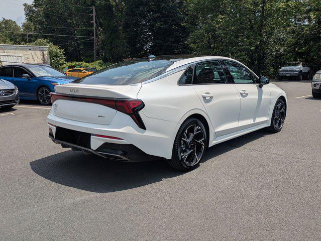 Photo of 2025 Snow White Pearl Kia K5
