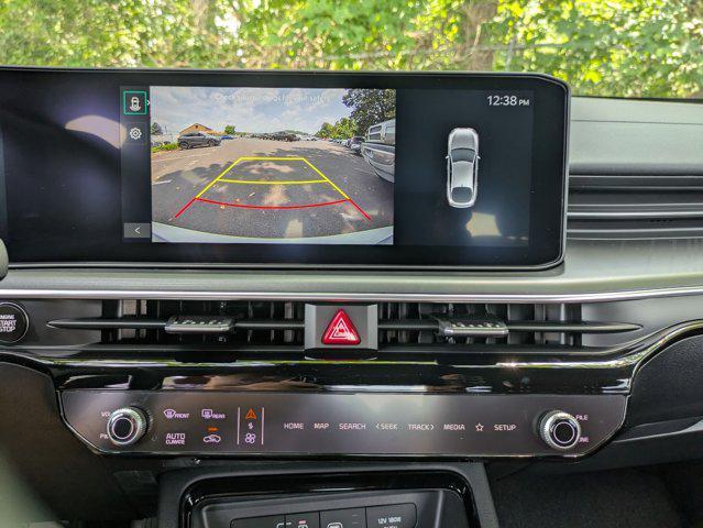 Photo of 2025 Snow White Pearl Kia K5