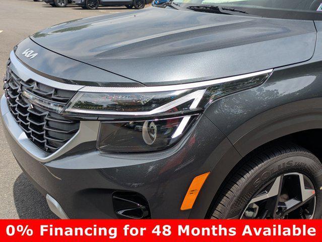 Photo of 2025 Gravity Gray Kia Seltos