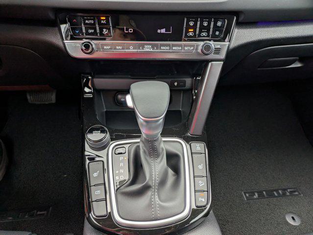 Photo of 2025 Steel Gray Kia Seltos