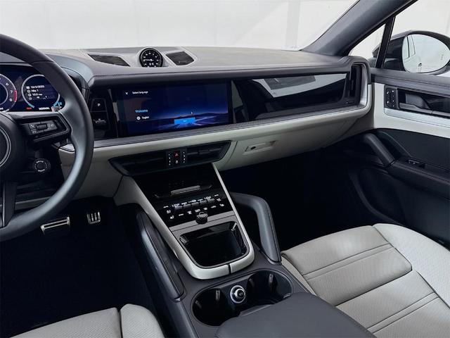 Photo of 2026 Porsche Cayenne