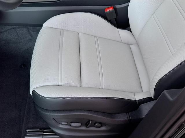 Photo of 2026 Porsche Cayenne