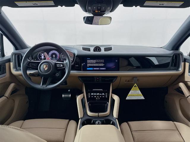 Photo of 2025 Blue Porsche Cayenne