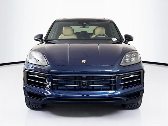 Photo of 2025 Blue Porsche Cayenne