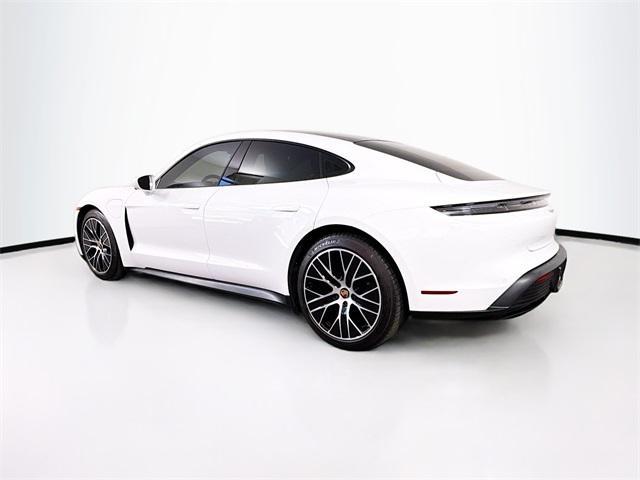 Photo of 2023 White Porsche Taycan