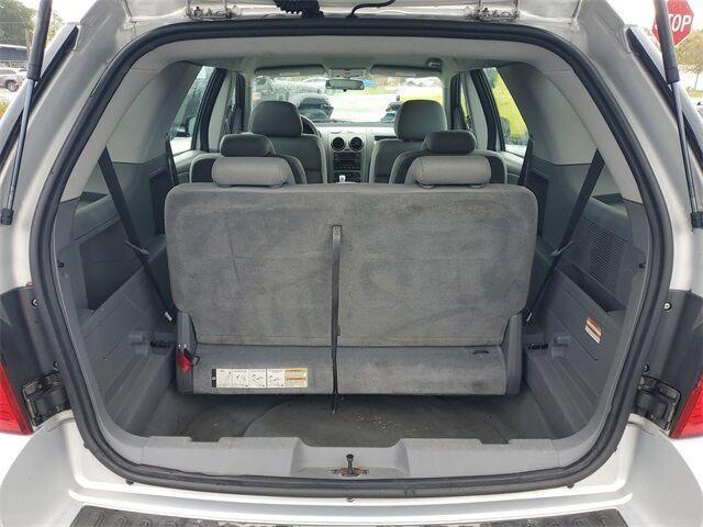 Photo of 2005 Silver Frost Clearcoat Metallic Ford Freestyle