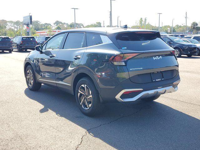 Photo of 2025 Gravity Gray Kia Sportage Hybrid