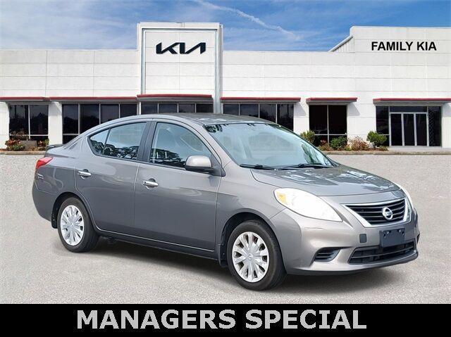 2013 Nissan Versa