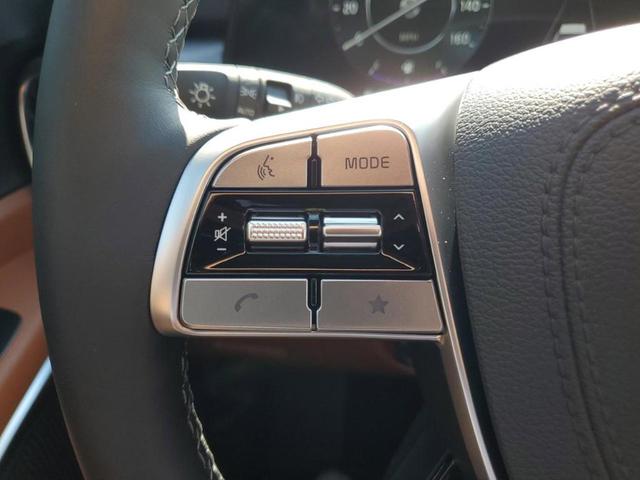 Photo of 2025 Ebony Black Kia Telluride