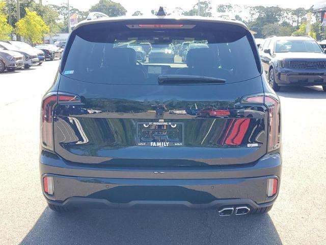Photo of 2025 Ebony Black Kia Telluride