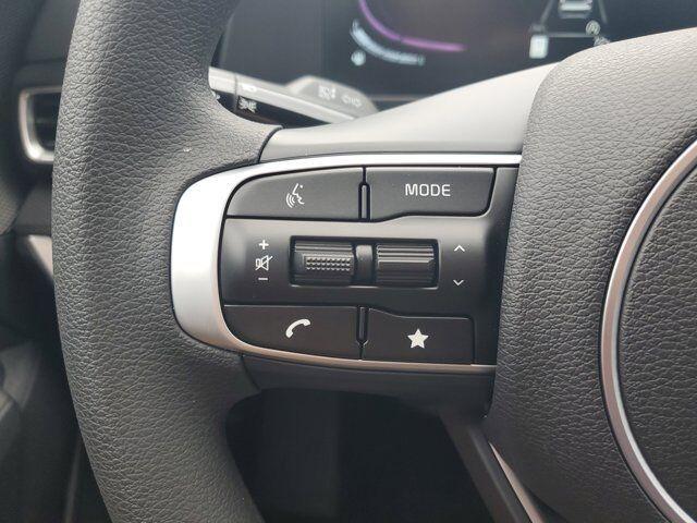 Photo of 2025 Gravity Gray Kia Sportage