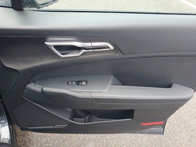 Photo of 2025 Gravity Gray Kia Sportage