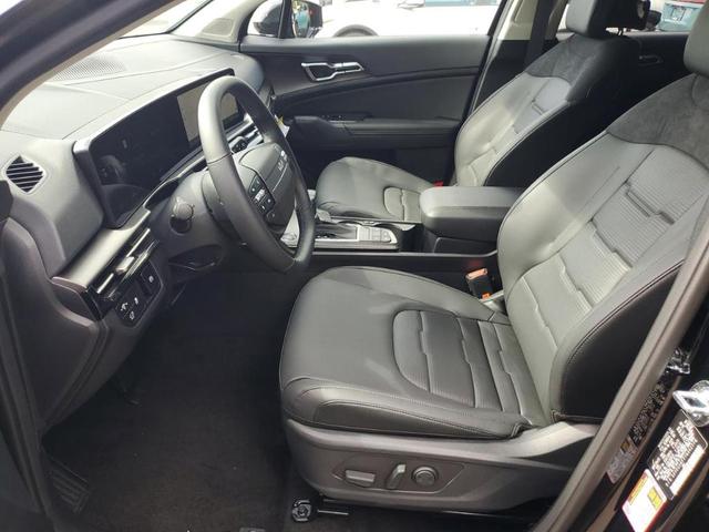Photo of 2026 Ebony Black Kia Sportage