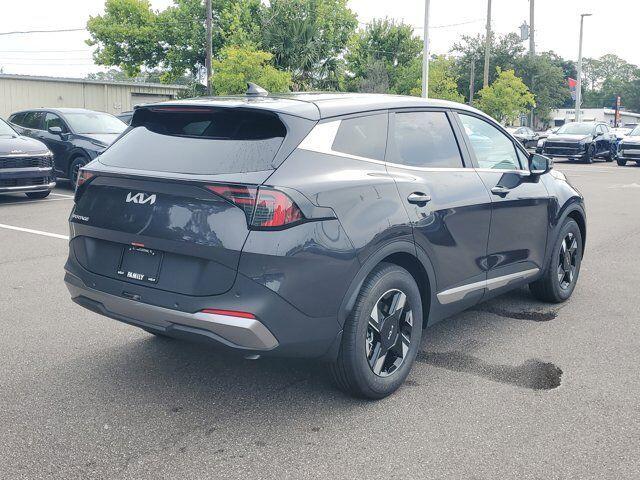 Photo of 2026 Gray Metallic Kia Sportage