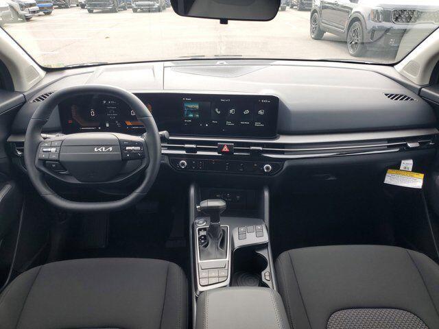 Photo of 2026 Gray Metallic Kia Sportage