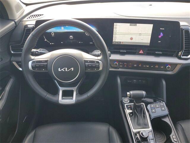 Photo of 2025 Gravity Gray Kia Sportage