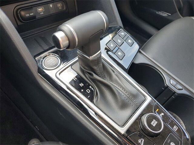 Photo of 2025 Gravity Gray Kia Sportage