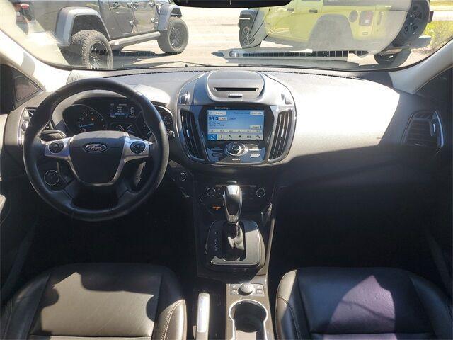 Photo of 2016 Magnetic Ford Escape
