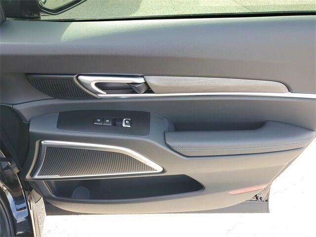 Photo of 2025 Ebony Black Kia Telluride
