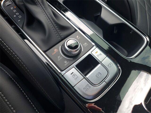 Photo of 2025 Ebony Black Kia Telluride