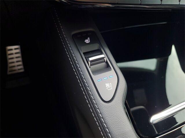 Photo of 2025 Ebony Black Kia Telluride