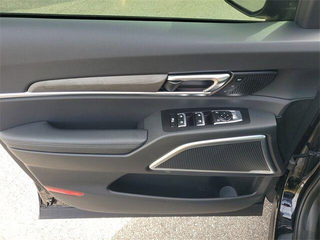 Photo of 2025 Ebony Black Kia Telluride
