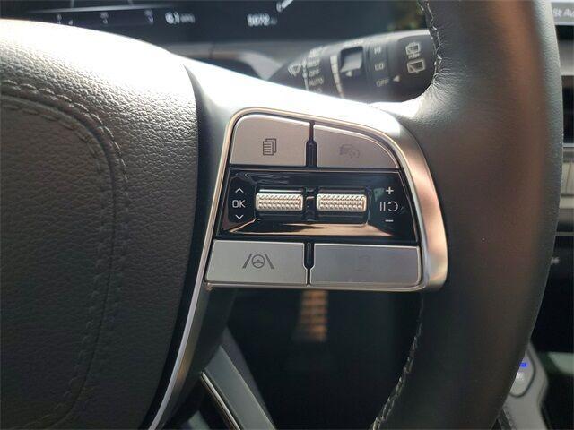 Photo of 2025 Ebony Black Kia Telluride
