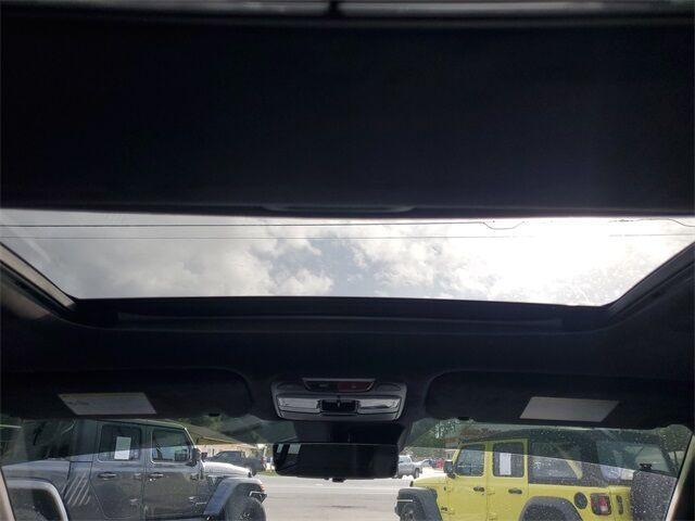 Photo of 2025 Ebony Black Kia Telluride