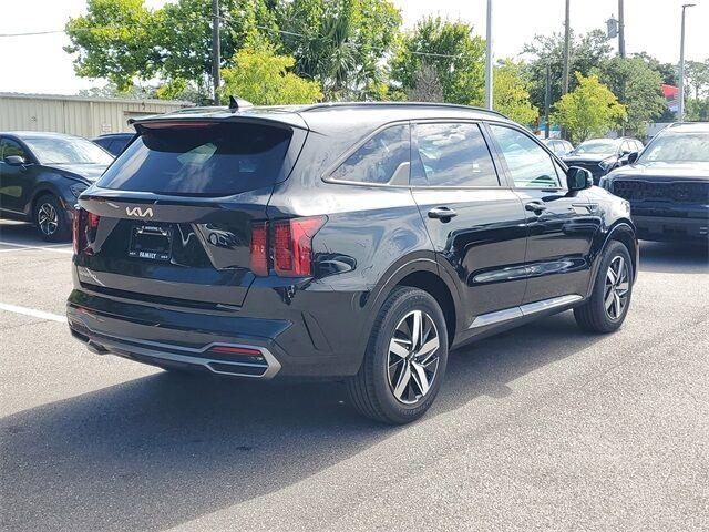 Photo of 2023 Ebony Black Kia Sorento