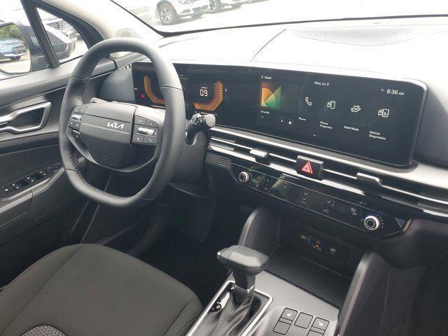 Photo of 2026 Gray Metallic Kia Sportage