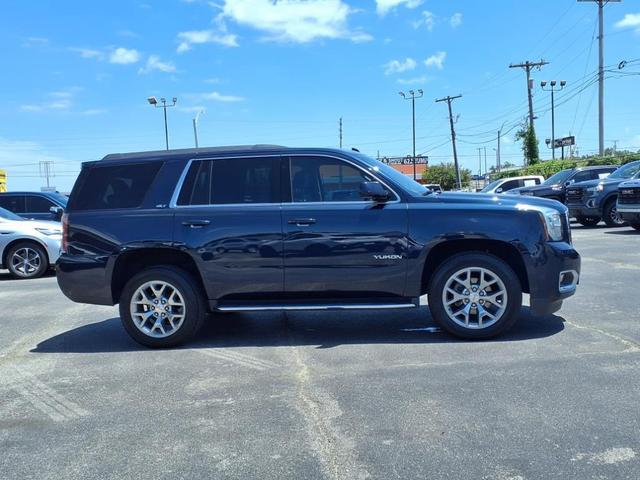 Photo of 2019 Dark Sapphire Blue Metallic GMC Yukon