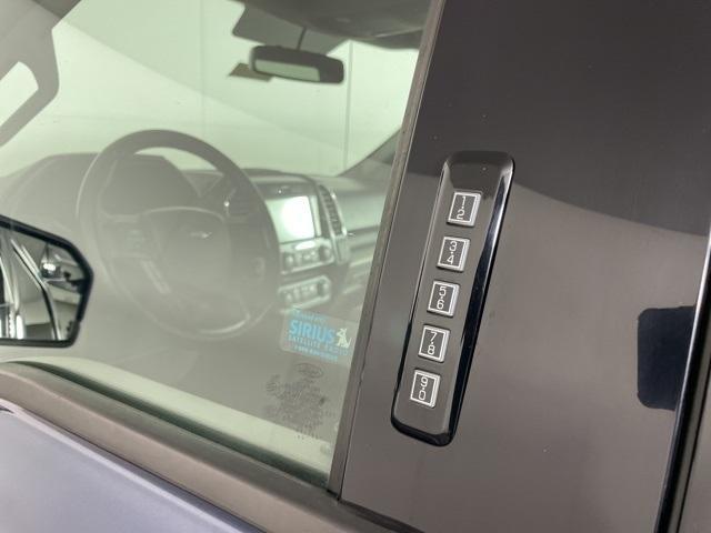 Photo of 2016 Blue Ford F-150