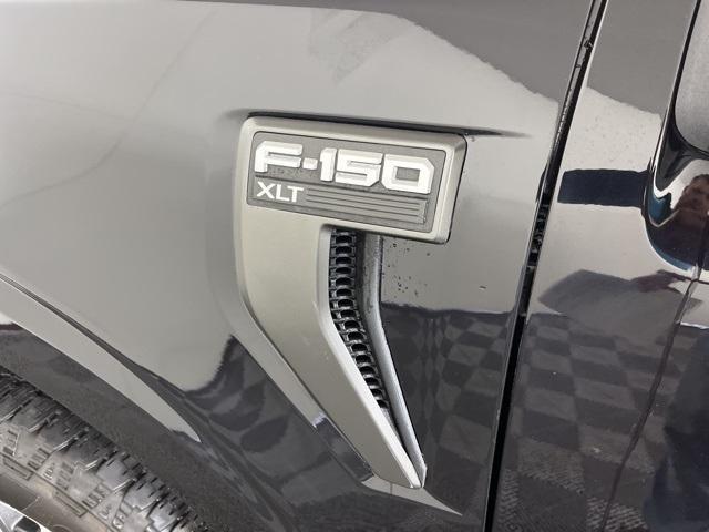 Photo of 2023 Agate Black Metallic Ford F-150