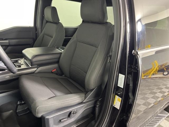 Photo of 2023 Agate Black Metallic Ford F-150