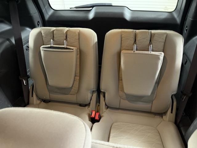 Photo of 2013 Tuxedo Black Metallic Ford Explorer