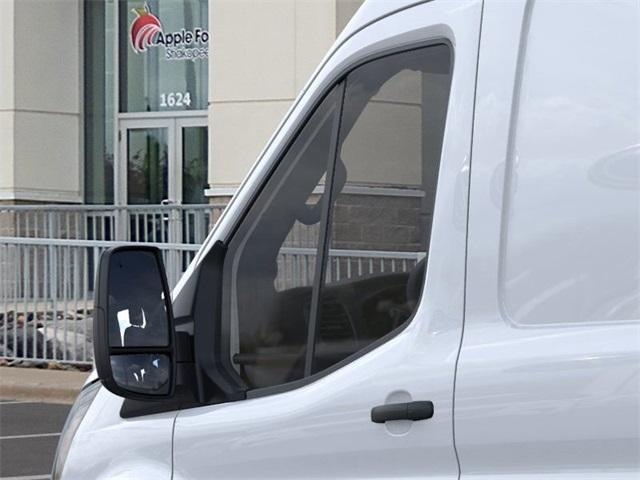 Photo of 2025 Oxford White Ford Transit-250