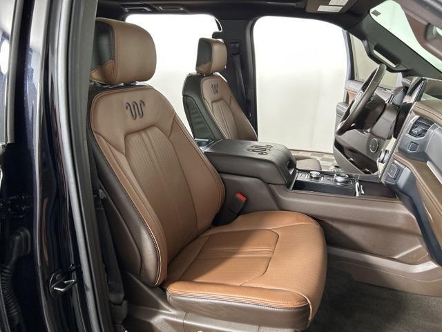 Photo of 2024 Black Metallic Ford Expedition Max