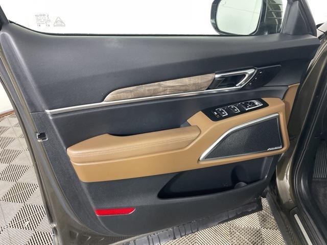 Photo of 2020 Dark Moss Kia Telluride