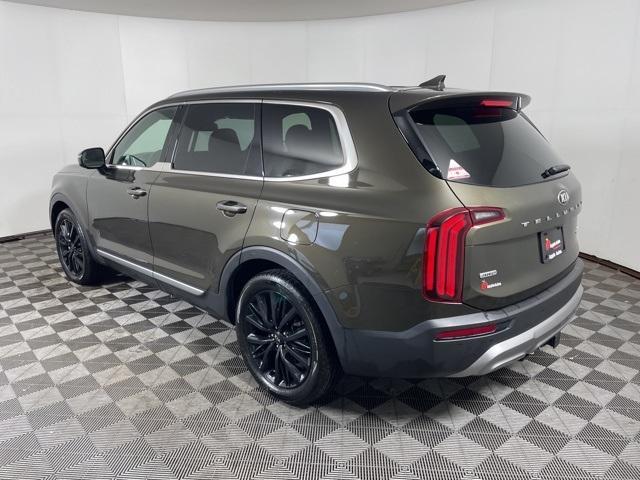 Photo of 2020 Dark Moss Kia Telluride