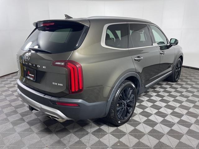 Photo of 2020 Dark Moss Kia Telluride