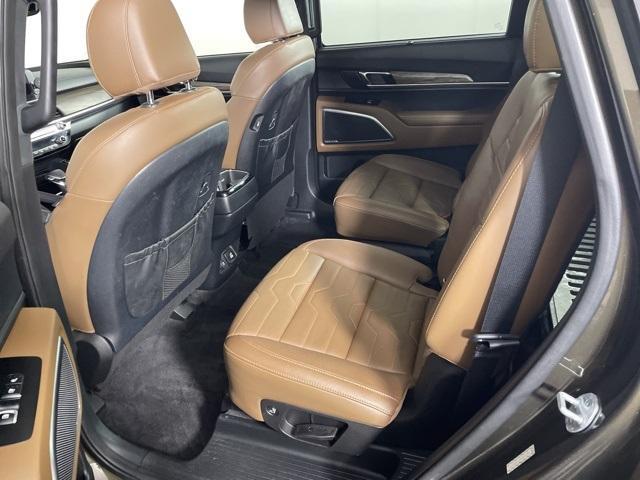 Photo of 2020 Dark Moss Kia Telluride