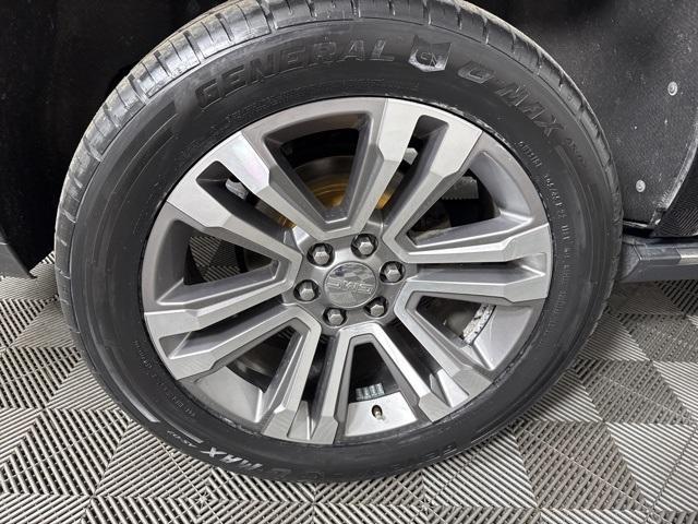 Photo of 2020 Onyx Black GMC Yukon