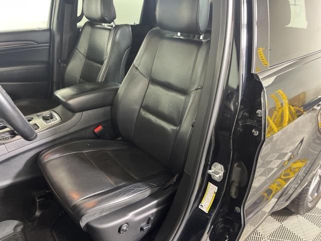 Photo of 2018 Diamond Black Jeep Grand Cherokee