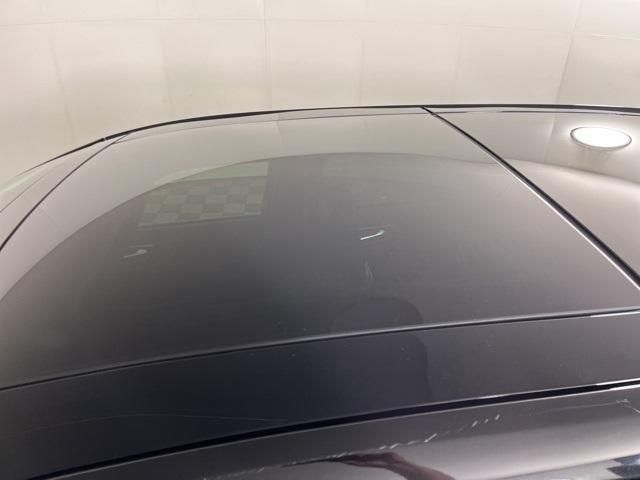 Photo of 2022 Agate Black Metallic Ford Edge