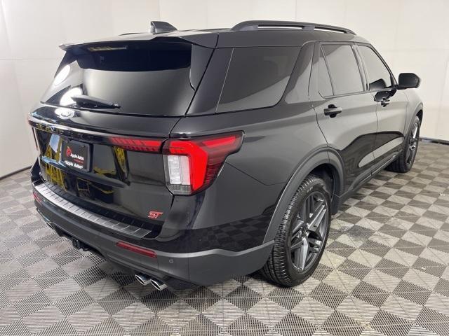 Photo of 2025 Agate Black Metallic Ford Explorer