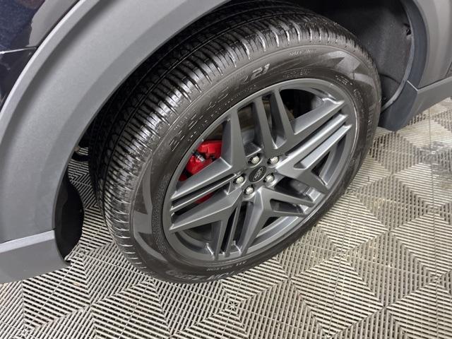 Photo of 2025 Agate Black Metallic Ford Explorer